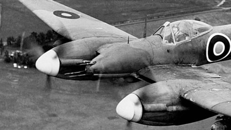 The Distinct Reason Why This Irresistible Fighter Was Such A Disappointment | World War Wings Videos