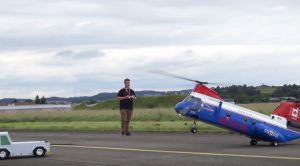 RC Pilot Demonstrates CH-47 Flying Capabilities