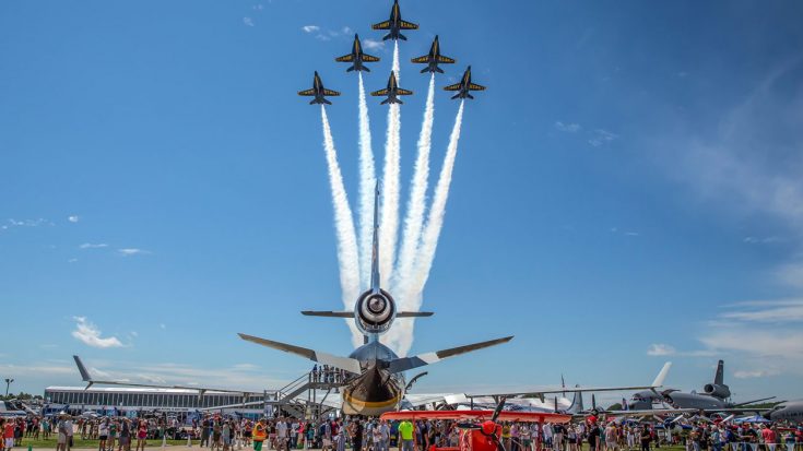 The Best Pictures And Videos From Day 3 Of Oshkosh-See Em’ Here | World War Wings Videos