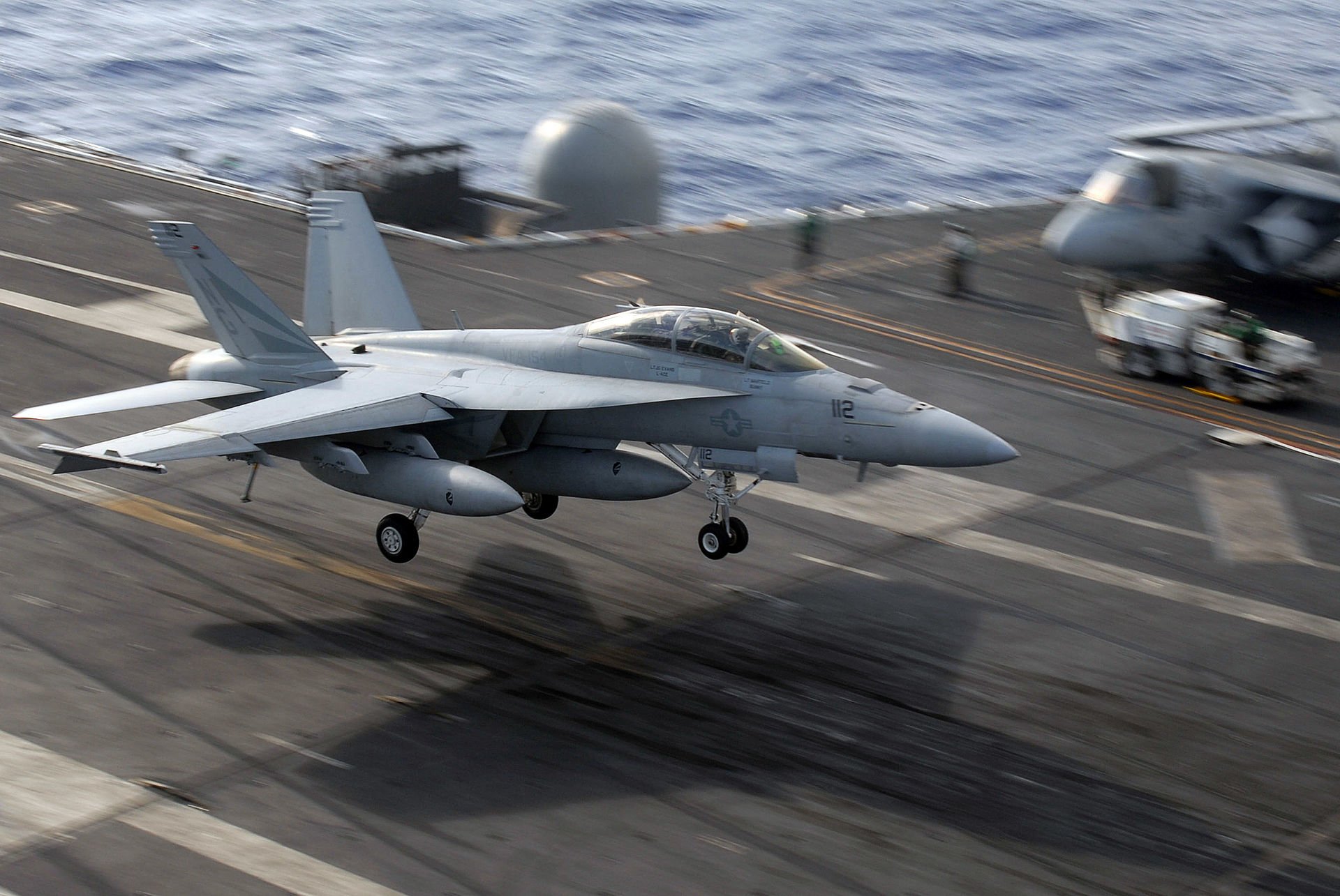 f18 carrier landing pro latest version