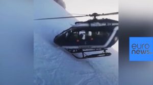 Skiers Capture Pilot’s Incredible Extraction After Their Buddy Got Hurt