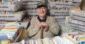 WWII Vet Unexpectedly Receives 50,000 Birthday Cards From Web After Daughter Makes Facebook Post