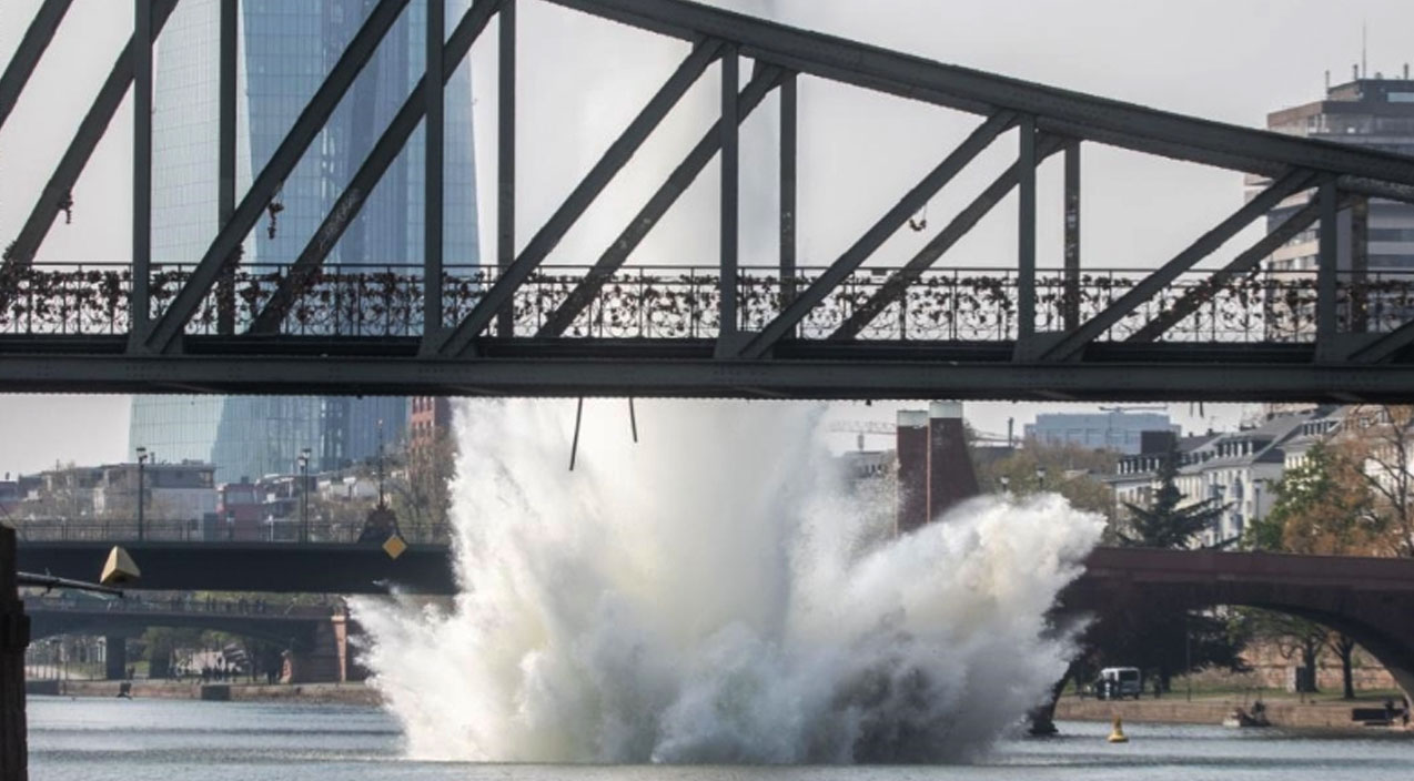 Scharfe Weltkriegsbombe In Frankfurt Gefunden So Reagieren Die Anwohner Bewegende Szenen - 2okckag