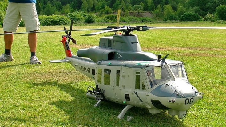 Awesome Huge Bell UH-1Y Huey RC | World War Wings Videos