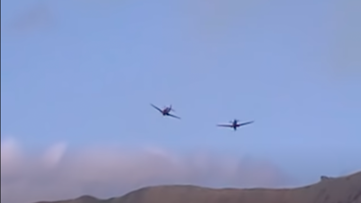 P-40 Kittyhawk firing 50 calibre machine guns in flight | World War Wings Videos