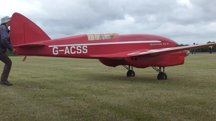 1/2 Scale De Haviland DH.88 Comet Is Really Something | World War Wings Videos