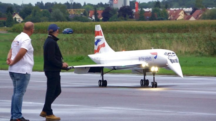 Largest RC Concorde- New Video Surfaces | World War Wings Videos