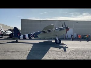 De Havilland Mosquito Start Up and Fly Over (Pure Sound)