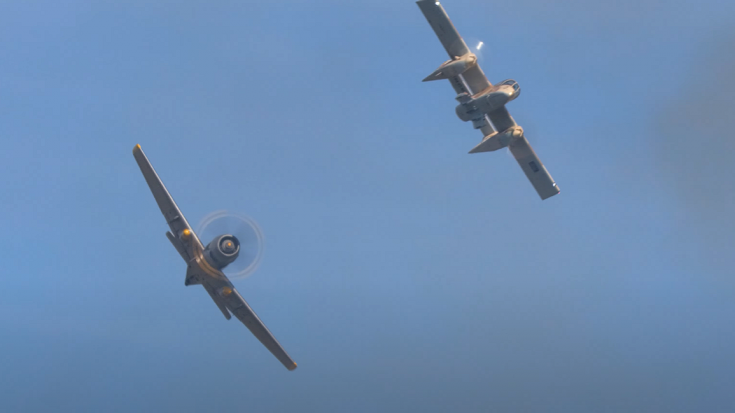 Bronco & Skyraider: Vietnam War display | World War Wings Videos