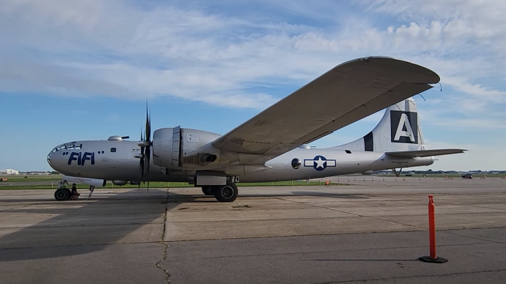 B-29 Superfortress “FIFI” start up (Wright R-3350 radials at idle) | World War Wings Videos