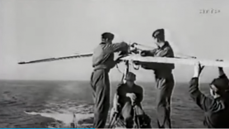 “Rotor Kite” Deployed From A U-boat | World War Wings Videos