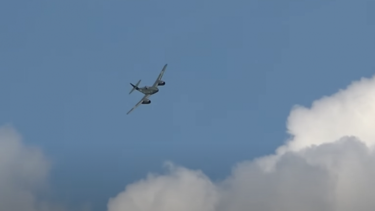 Messerschmitt ME 262 “Schwalbe” flies Again over Austria | World War Wings Videos