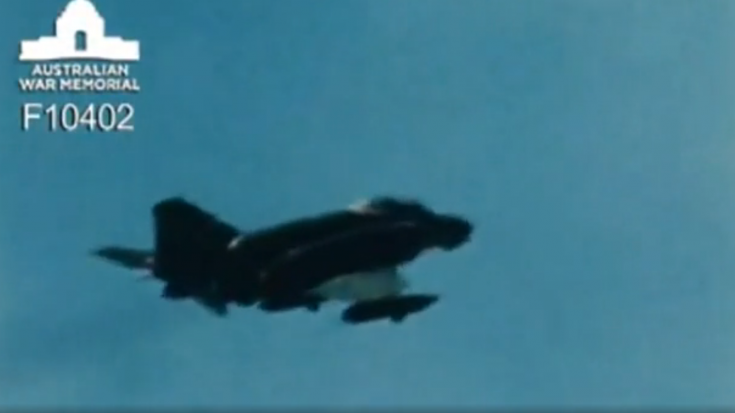 F-4 Phantom With Three 20mm SUU-16/A Gun Pods | World War Wings Videos