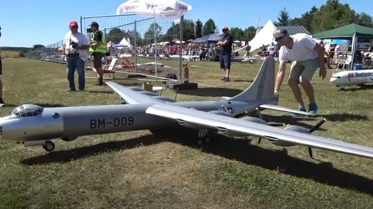 HUGE B-36 RC Peacemaker Takes Off | World War Wings Videos