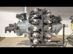 Old RADIAL ENGINES Cold Starting Up and Loud Sound