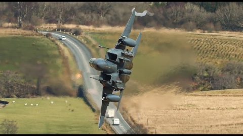 MACH LOOP USAF FLYING LOW – 4K | World War Wings Videos