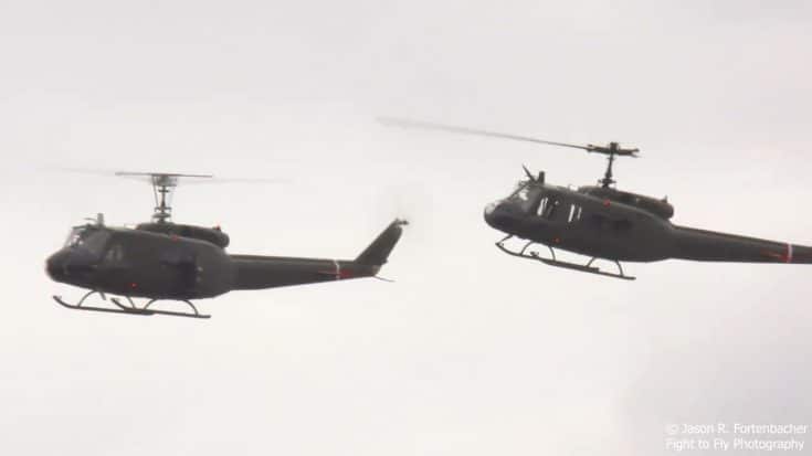 UH-1H Huey 2-ship Demo – Olympic Airshow – Sunday | World War Wings Videos