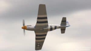 P-51D Mustang “American Beauty” vs. Jet Truck “Hot Streak II”