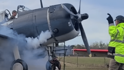 Douglas SBD Dauntless Starts Her Cyclone Radial Engine | World War Wings Videos