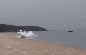 Beechcraft Engine Failure Ends In Successful Beach Landing