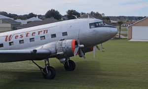 1941 Douglas DC-3 Starts And Takes Off