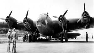 Why The US Only Built One Of This Super Bomber