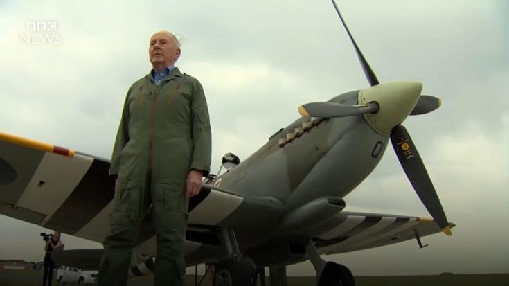 Luftwaffe Ace Flies In Spitfire | World War Wings Videos