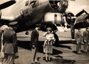 Did You Know That Queen Elizabeth Had A B-17 “The Rose of York” During WWII?