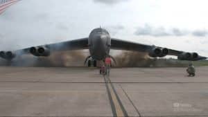 This B-52 Cart Start Is Jaw-Dropping!