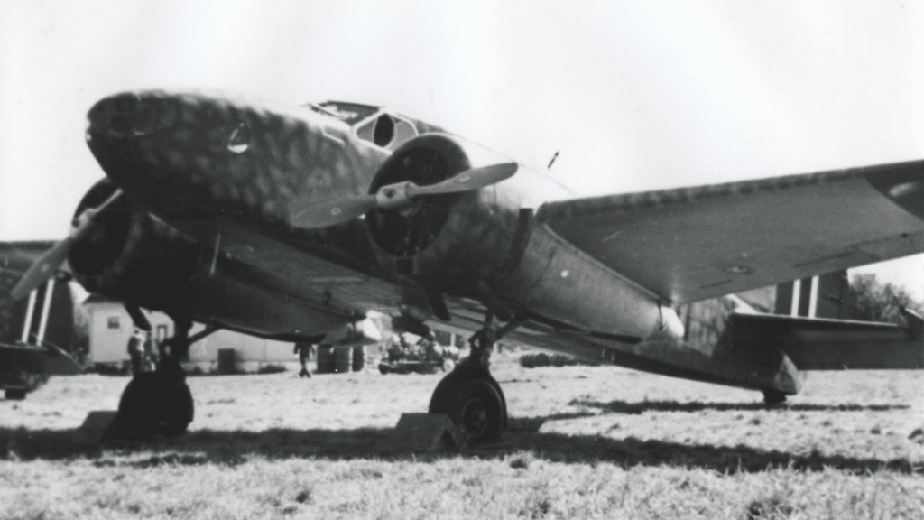 Caproni Ca.310 Libeccio