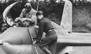 The Story of a German Pilot Melting Alive Due to Corrosive Fuel in WWII’s Bizarre Me 163 Komet