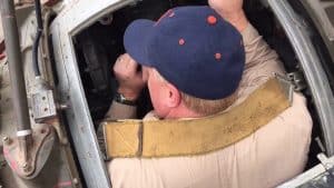 Just How Small Is The B-17’s Ball Turret?