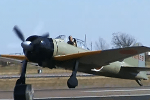 Watch a Rare WWII A6M2 Zero Warbird with Warren Pietsch at the Controls