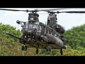 MH-47G Chinook Helicopter: Epic Close-Up Landing, Thunderous Engine Startup & Powerhouse Takeoff