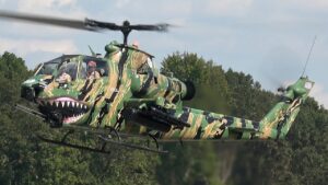 Maggie AH-1F Cobra Attack Helicopter: Amazing Demo Display