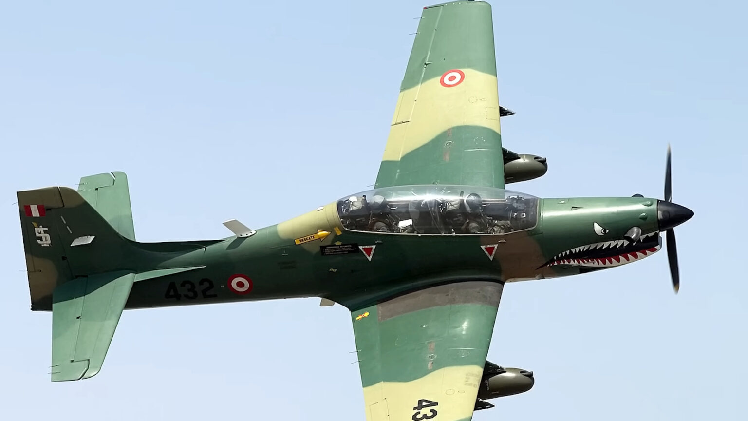 A WW2-style Attack Aircraft? In the 21st century?! - World War Wings