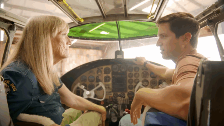 Texas Woman Pilot Keeps WWII History Alive by Flying Iconic B-25 Bomber ...