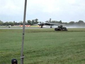Loudest plane on Earth