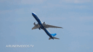 Boeing’s 777X Stuns Crowds with Rocket-Like Takeoff