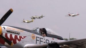 Watch WWII Legends Unite as the Me 262 and Two P-51 Mustangs Fly Together at AirVenture 2025