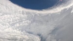 WATCH: U.S. Air Force plane flies inside Hurricane Melissa WATCH: U.S. Air Force plane flies inside Hurricane Melissa