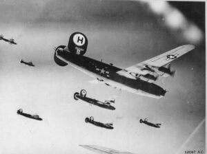 That Time Engineers Replaced the B-24’s Bomb Bay Doors with Roller Doors