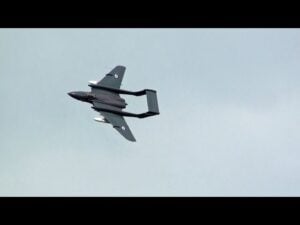 Sea Vixen XP924 Flying at The Shoreham Airshow