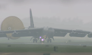 3 U.S. B-52 Stratofortress Arrives at RAF Fairford Amid Escalating Iran Conflict
